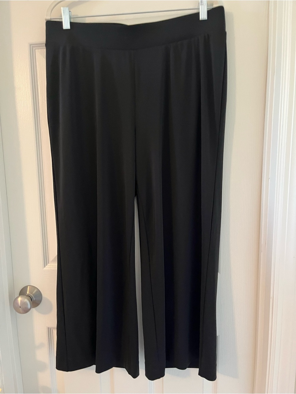 Talbots Wide-Leg Black Pull-On Crop Pants